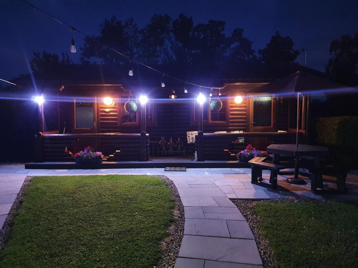 Cozy Countryside Log Cabin Kilkenny Zewnętrze zdjęcie